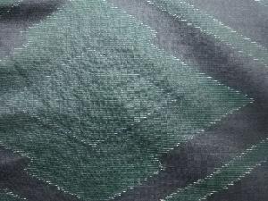 アンティーク　松皮菱模様織り出し本場泥大島紬着物